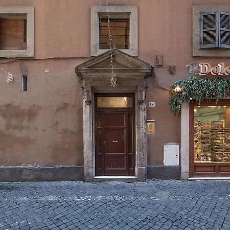Montecitorio & Pantheon Stylish Flat Apartment Rome Bagian luar foto