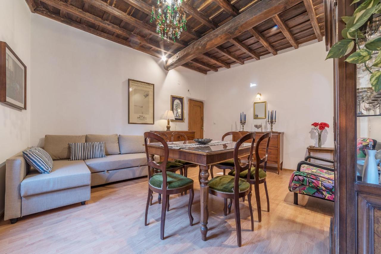 Montecitorio & Pantheon Stylish Flat Apartment Rome Bagian luar foto